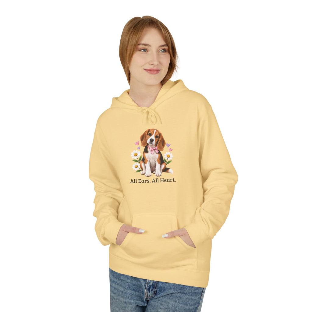 Daisy Darling Beagle — Women’s Softstyle Fleece Hoodie | Beagle People