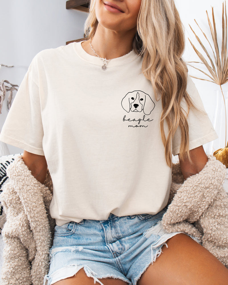 Beagle Dog Mom Comfort Colors T Shirt (Cute)