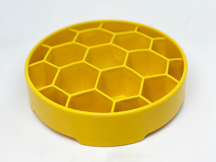 Honeycomb Slow-Feeder Enrichment Bowl for Beagles